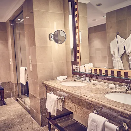 Nassauer Hof 5* Wiesbaden