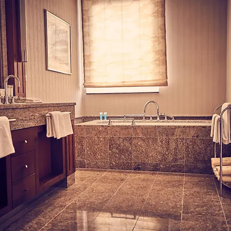 Nassauer Hof Ξενοδοχείο 5*