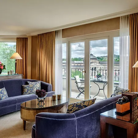 Nassauer Hof Hotel 5*