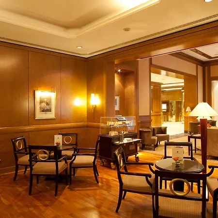 Ξενοδοχείο Nassauer Hof Βιζμπάντεν