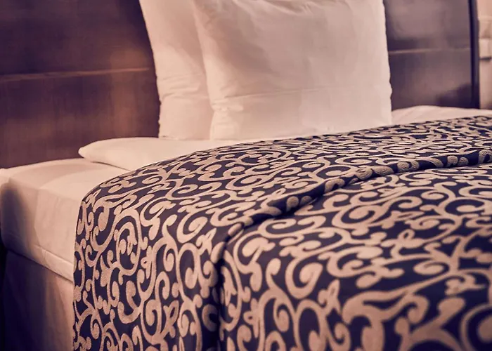 Nassauer Hof Hotel 5*