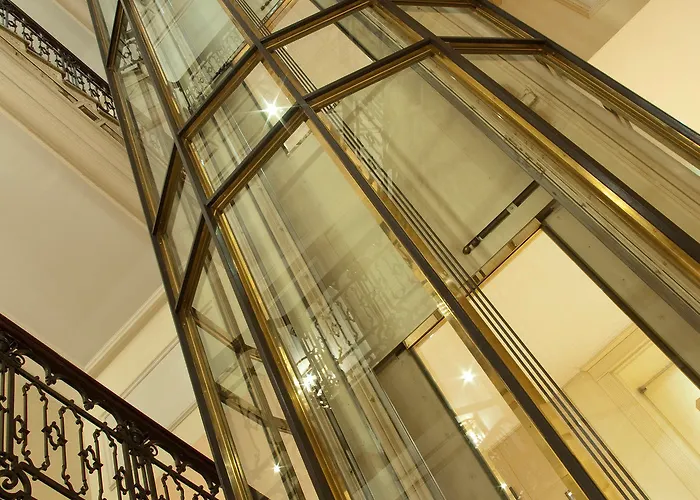 Hotel Nassauer Hof 5*